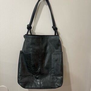 Ellington stressed leather bag.  Excellent pre-loved condition.  15Lx12W.